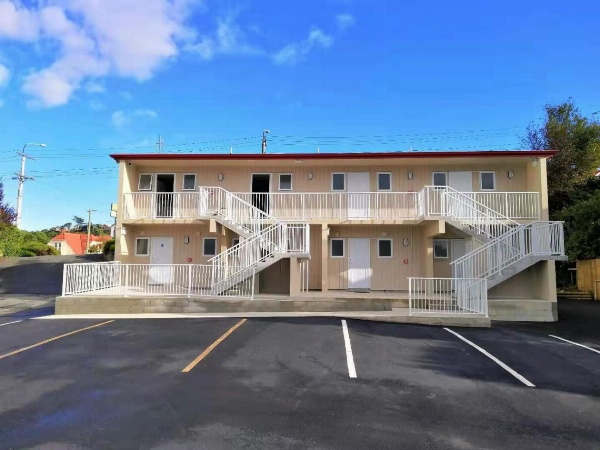 Bayfield Motel and Apartment image 1