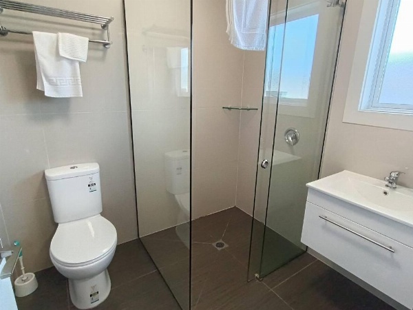 Bayfield Motel and Apartment image 11